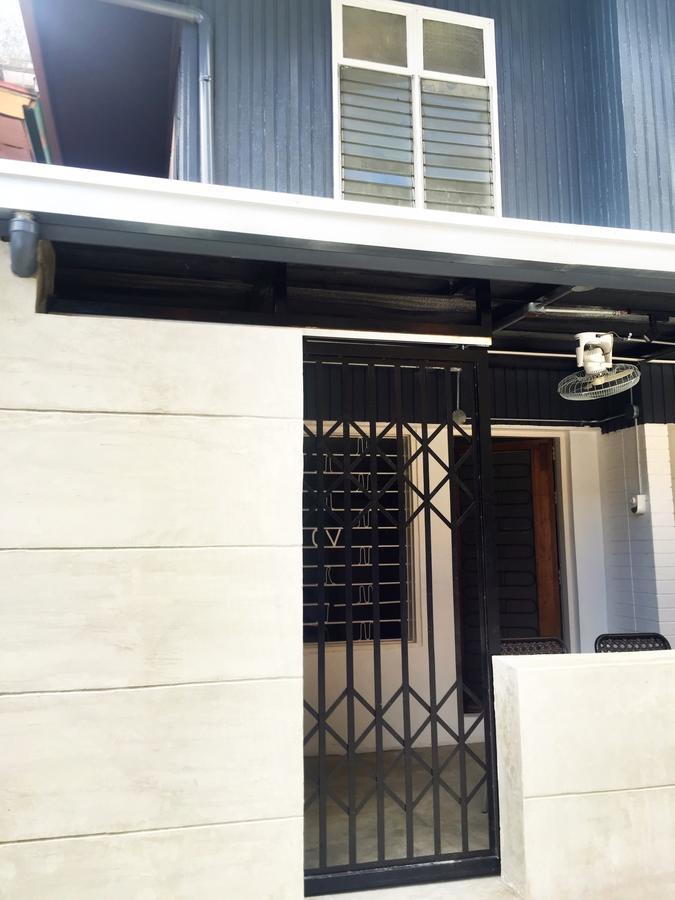The Hub District Hostel And Dorm San Pedro Makati Exterior foto